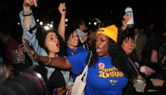 À New York : « J’ai voté pour la première fois aux élections municipales et c’était pour Mamdani »