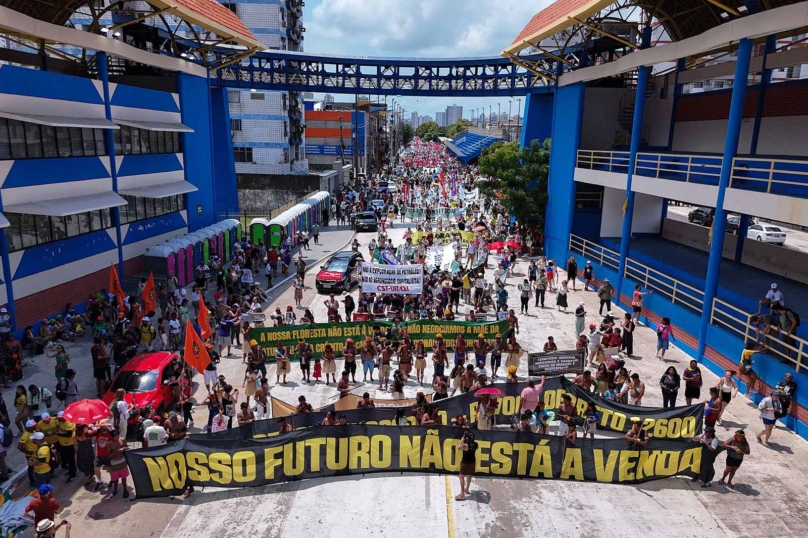 COP des peuples : un mouvement mondial contre les grands barrages