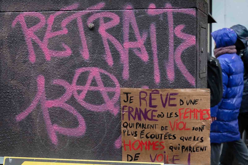 Mêmes droits pour TOUTES les femmes vivant sur le territoire français !