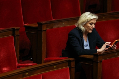 Procès RN : le navire Le Pen chavire