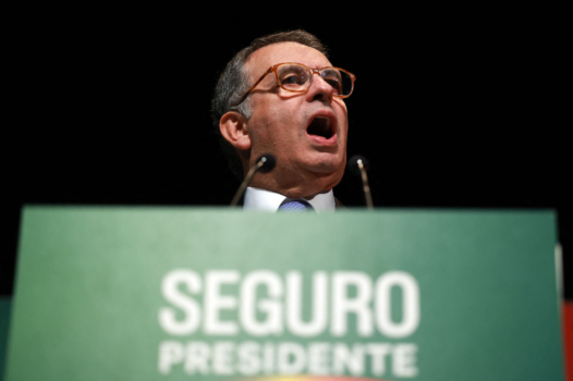 Au Portugal, barrage contre la vague brune