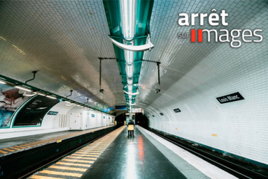 Attaque au couteau dans le métro parisien : quand la nationalité devient l&rsquo;information