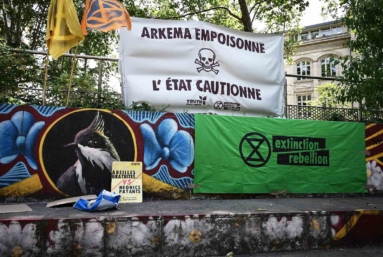 « Les géants de la pétrochimie doivent répondre de leurs actes »