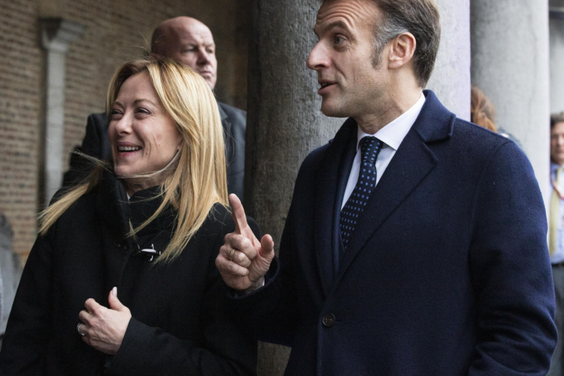 Italie : peu à peu, Meloni impose la manière forte