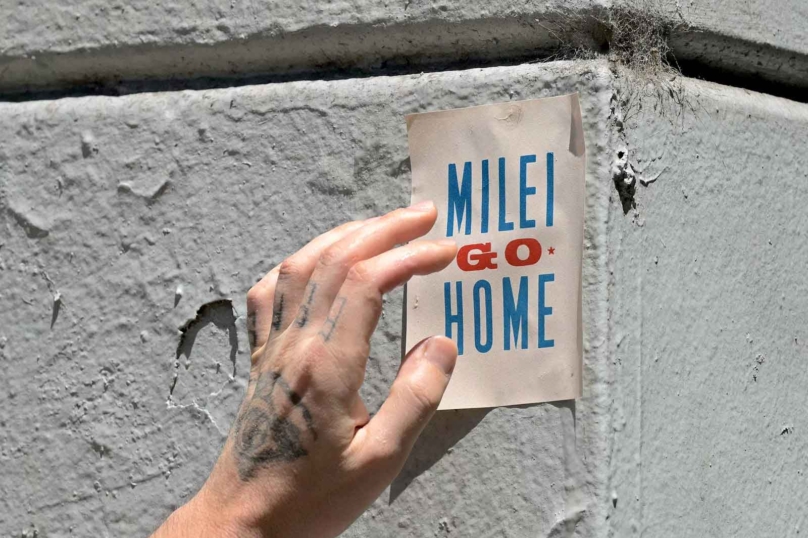 Contre la loi travail XXL de Milei, solidarité avec le monde du travail en Argentine !