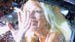 « Il fallait que Loana meure pour qu&rsquo;on en parle vraiment »