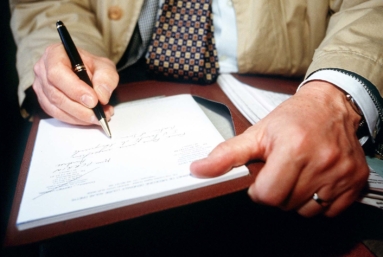 Des antibiotiques au cœur d’un scandale sanitaire