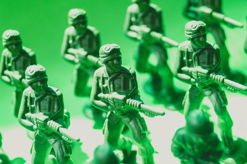 La guerre sur fond de crise