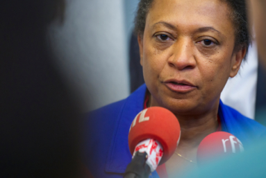 Après les municipales, la gauche panse ses plaies