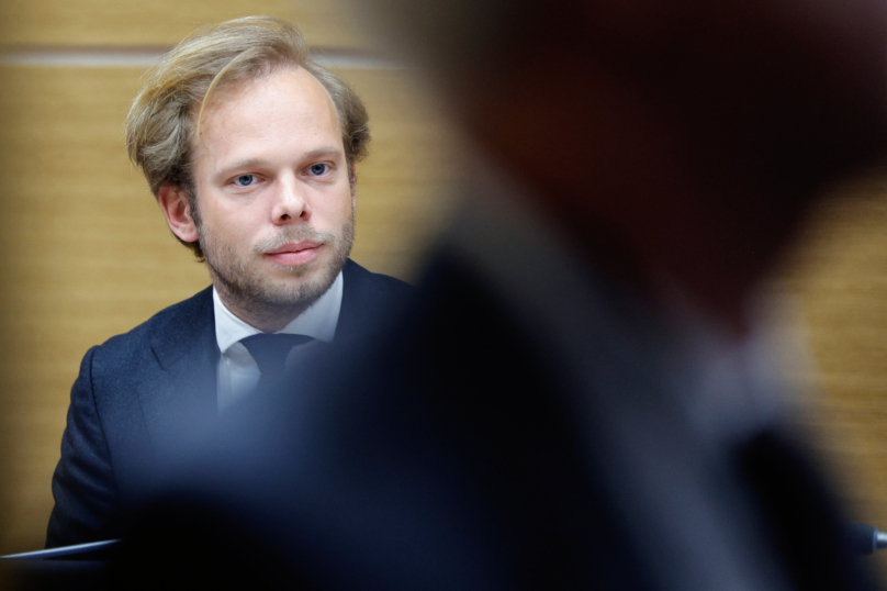 Comment l’extrême droite veut discipliner l’audiovisuel public avant de le privatiser