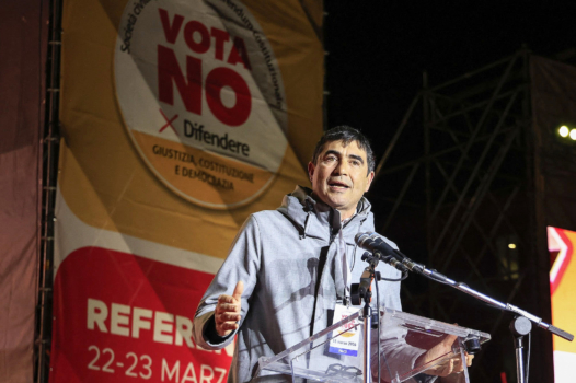 « Giorgia Meloni a pris une place centrale dans l’internationale des nationalismes »