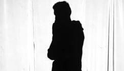 Un Palestinien privé de statut de réfugié après des accusations qui auraient été fournies par Israël