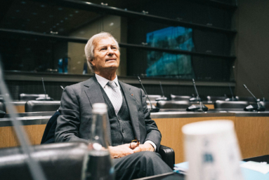 Cinéma : Bolloré réalise une purge