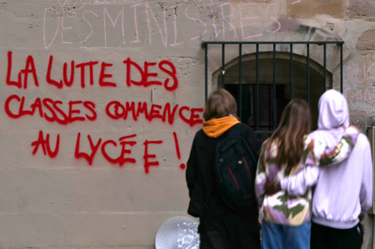 Et si le mouvement lycéen faisait gagner la gauche en 2027 ?