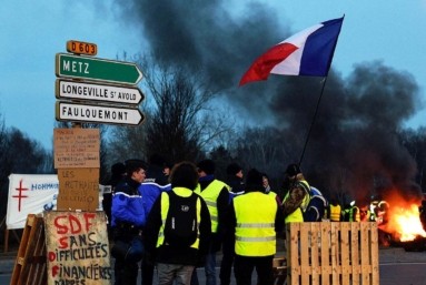 Mobilisation lycéenne : la révolte des daron·nes